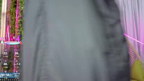 Kiara Zahiri online show from October 2025 11:08:02 AM