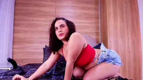 Snapshot of kiaralopez_ chatting on June 2026 02:58:01 AM kiaralopez_ online show from June 2026 02:58:01 AM