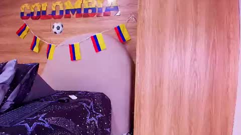 Snapshot of kiaralopez_ chatting on June 2026 05:12:01 AM kiaralopez_ online show from June 2026 05:12:01 AM