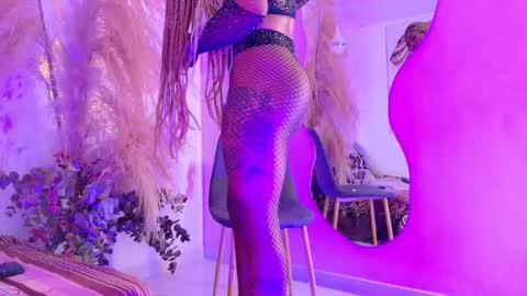 Snapshot of kiaratentation chatting on September 2025 08:03:01 PM kiaratentation online show from September 2025 08:03:01 PM