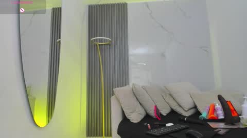 Snapshot of kiaratentation chatting on October 2025 07:45:02 PM kiaratentation online show from October 2025 07:45:02 PM