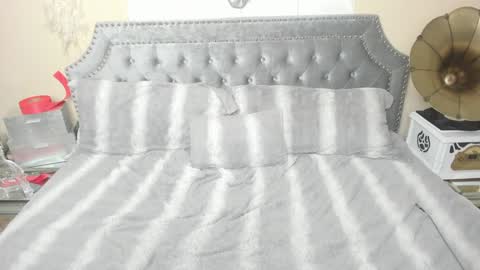 Snapshot of kiarose chatting on December 2024 08:00:02 AM Kia Rose online show from December 2024 08:00:02 AM