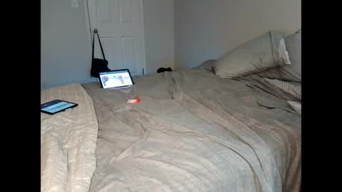 HunneysPlayRoom online show from February 2026 08:05:02 AM