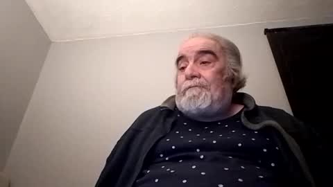 Snapshot of kickinme chatting on November 2025 01:40:01 AM KICKINME online show from November 2025 01:40:01 AM