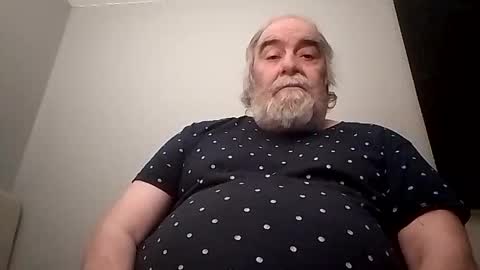 Snapshot of kickinme chatting on December 2025 05:46:01 AM KICKINME online show from December 2025 05:46:01 AM