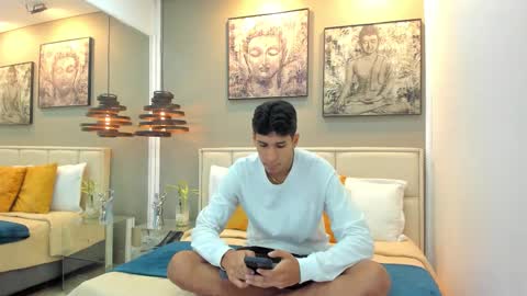 Kieran Derek online show from October 2025 03:31:01 AM