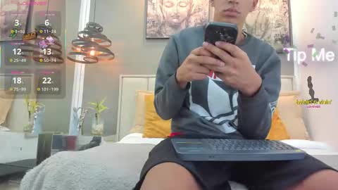 Snapshot of kieran_derek chatting on November 2025 03:23:02 AM Kieran Derek online show from November 2025 03:23:02 AM