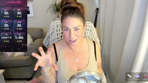 Kiera Reines online show from February 2025 11:52:01 PM