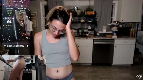 Kiersten online show from October 2025 02:33:01 AM