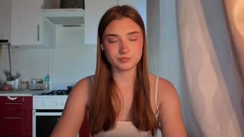 Snapshot of kierstentates chatting on June 2026 02:30:02 PM Ola my name is Lissa Lets hit 10 Thumbs Up together online show from June 2026 02:30:02 PM