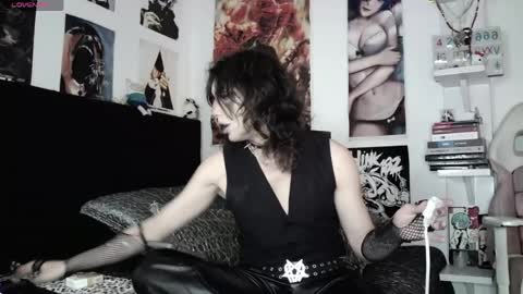 kenny online show from April 2026 07:11:01 PM