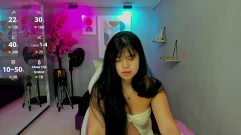 Kitty online show from July 2026 12:23:01 PM