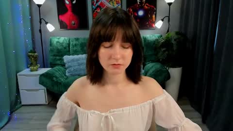 Kika online show from April 2026 02:14:02 PM