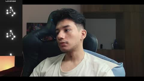 Snapshot of kikeruiz_19 chatting on November 2025 01:21:02 PM kikeruiz 19 online show from November 2025 01:21:02 PM