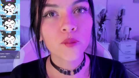 Snapshot of kiki_cams chatting on January 2025 10:29:02 AM kIKI online show from January 2025 10:29:02 AM