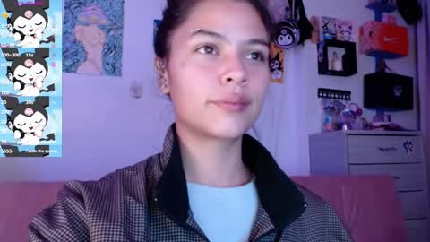 Snapshot of kiki_cams chatting on February 2025 05:26:02 AM kIKI online show from February 2025 05:26:02 AM