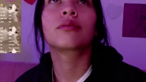 Snapshot of kiki_cams chatting on February 2025 05:00:01 AM kIKI online show from February 2025 05:00:01 AM