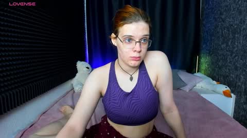Kiki online show from January 2025 10:17:02 AM