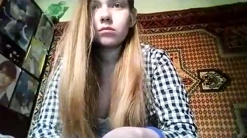 Snapshot of kikibang_ chatting on October 2025 08:13:01 AM kikibang_ online show from October 2025 08:13:01 AM