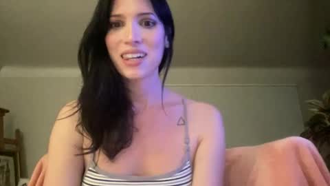 Snapshot of kikihart chatting on January 2026 02:48:02 AM Kiki Hart online show from January 2026 02:48:02 AM