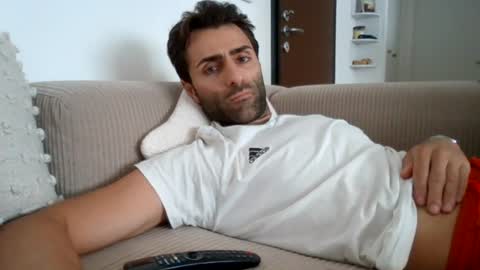 kikkus01 online show from July 2026 01:40:01 PM