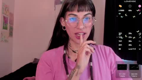 Bella online show from March 2026 08:31:01 PM