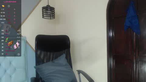 Snapshot of kilian_xx chatting on February 2025 03:57:02 PM Kilian xxx online show from February 2025 03:57:02 PM