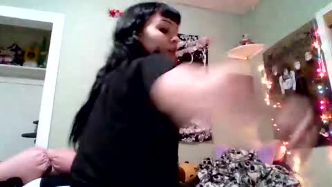 Kat 3 online show from December 2025 05:03:02 AM