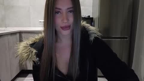 Snapshot of killer__girls chatting on February 2026 07:44:02 PM EvaAnna online show from February 2026 07:44:02 PM