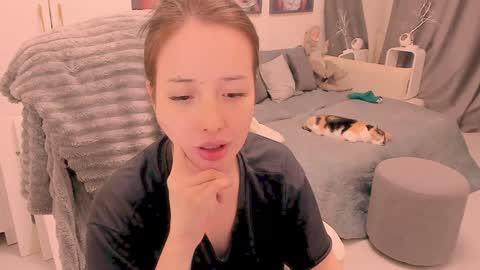 Yun online show from September 2025 04:11:01 PM