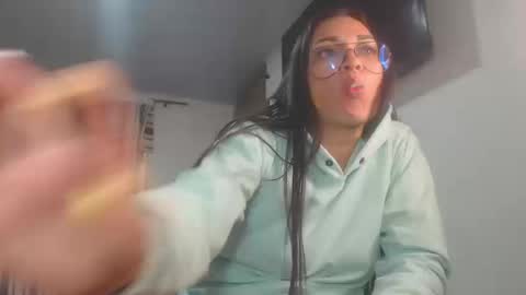 Snapshot of killey_saints chatting on October 2025 12:58:01 AM killey online show from October 2025 12:58:01 AM