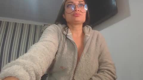 Snapshot of killey_saints chatting on November 2025 01:27:01 AM killey online show from November 2025 01:27:01 AM