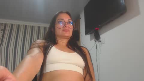 Snapshot of killey_saints chatting on November 2025 02:23:01 AM killey online show from November 2025 02:23:01 AM