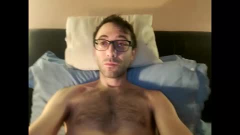 Snapshot of killua1993 chatting on November 2025 05:42:01 PM kingstoned online show from November 2025 05:42:01 PM