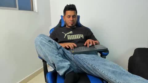 Kiltrohot online show from January 2026 11:25:01 PM