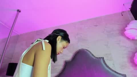 cherry  online show from April 2026 03:31:02 AM