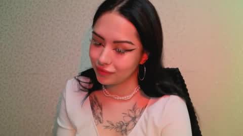 Snapshot of kim_brownie chatting on May 2026 10:38:02 PM Kim online show from May 2026 10:38:02 PM