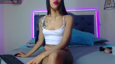 Snapshot of kim_clarck1 chatting on December 2025 03:39:02 PM Kim online show from December 2025 03:39:02 PM