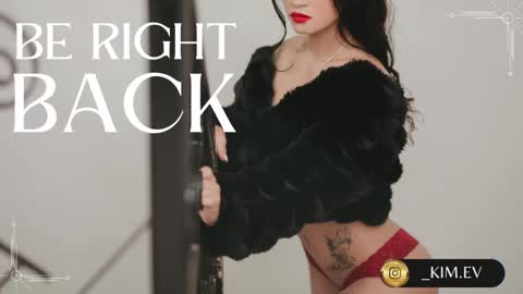 Kim  online show from January 2025 10:33:02 AM