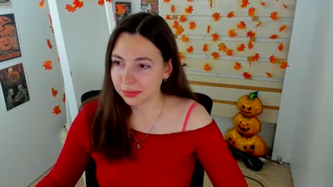 Kim online show from November 2025 01:22:02 PM