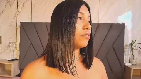 Snapshot of kim_johnsson chatting on September 2025 07:39:02 PM kim online show from September 2025 07:39:02 PM