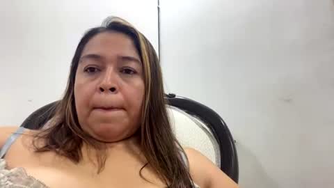 Kim  online show from July 2026 01:54:01 AM