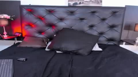 Snapshot of kim_marquez chatting on September 2025 08:47:02 PM Kim Marquez online show from September 2025 08:47:02 PM