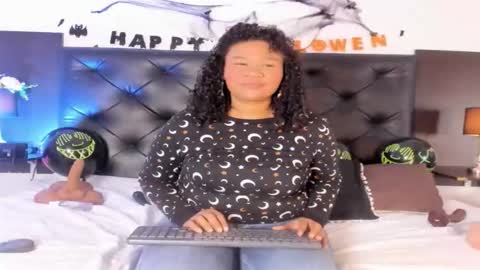 Snapshot of kim_marquez chatting on October 2025 07:04:02 PM Kim Marquez online show from October 2025 07:04:02 PM