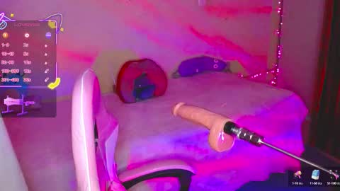 Snapshot of kim_saenz20 chatting on October 2025 02:37:02 AM Kim Mishell online show from October 2025 02:37:02 AM