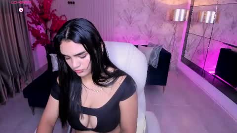Kim online show from June 2026 07:17:01 PM