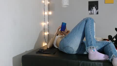 Kim  Yuk online show from January 2025 07:21:01 PM