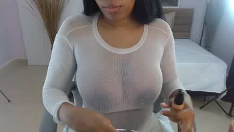 Snapshot of kimara_lion chatting on April 2026 03:43:01 AM kimara lion online show from April 2026 03:43:01 AM