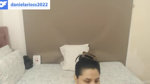 Snapshot of kimberjamesxx chatting on February 2025 02:44:02 AM DANIELA online show from February 2025 02:44:02 AM