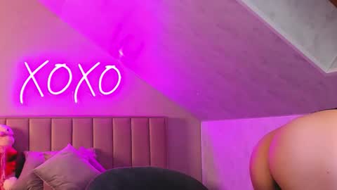 kimberlly_smith online show from November 2025 11:54:02 PM